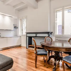 https://casa-borgo.emilia-romagnahotels.net